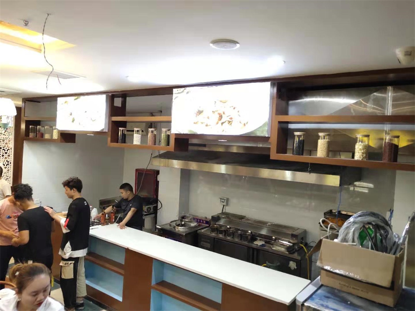 喜阿婆一楼取餐区.jpg
